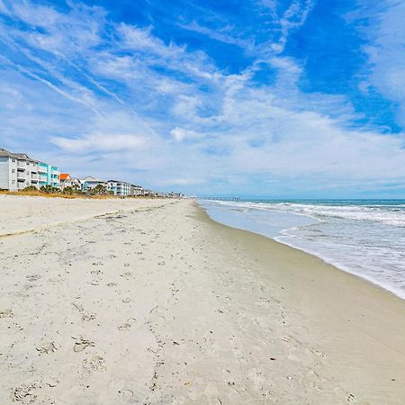On-The-Beach Escape Oceanfront In Surfside! Миртл-Бич Экстерьер фото