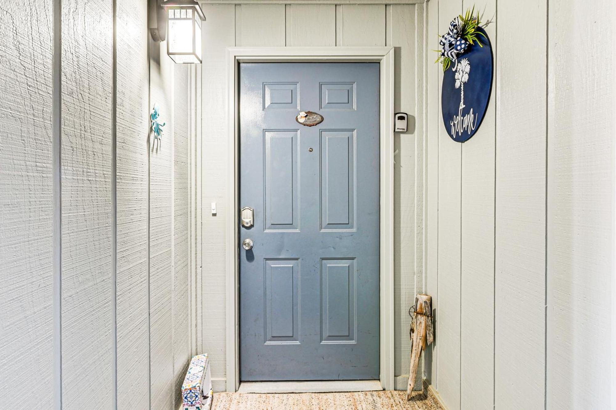On-The-Beach Escape Oceanfront In Surfside! Миртл-Бич Экстерьер фото